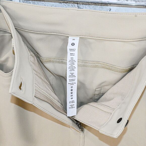 Lululemon Women's City Sleek Slim fit 5 Pocket High Rise Pants in beige sz 30 - Picture 2 of 12